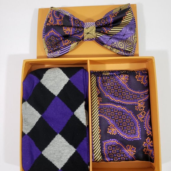 R. Lewis Other - Robert Lewis Plum Bow Tie Hanky Socks Box 3 Set